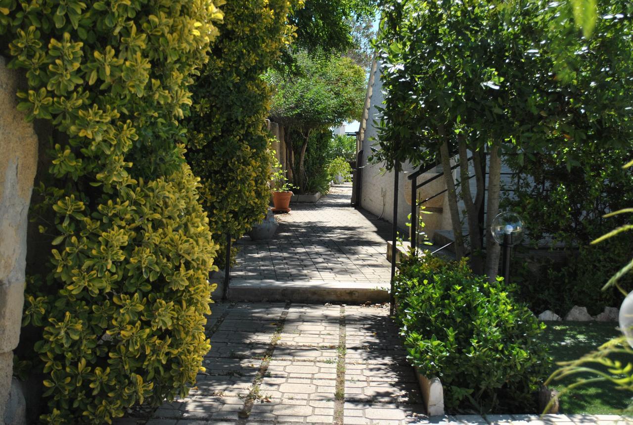 B&B Ginevra Pulsano Exterior foto