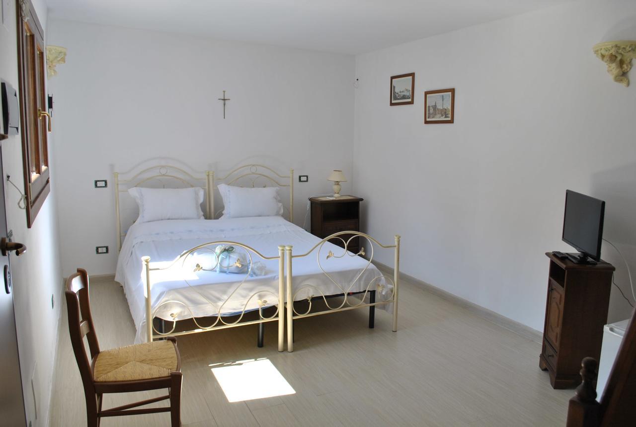 B&B Ginevra Pulsano Exterior foto